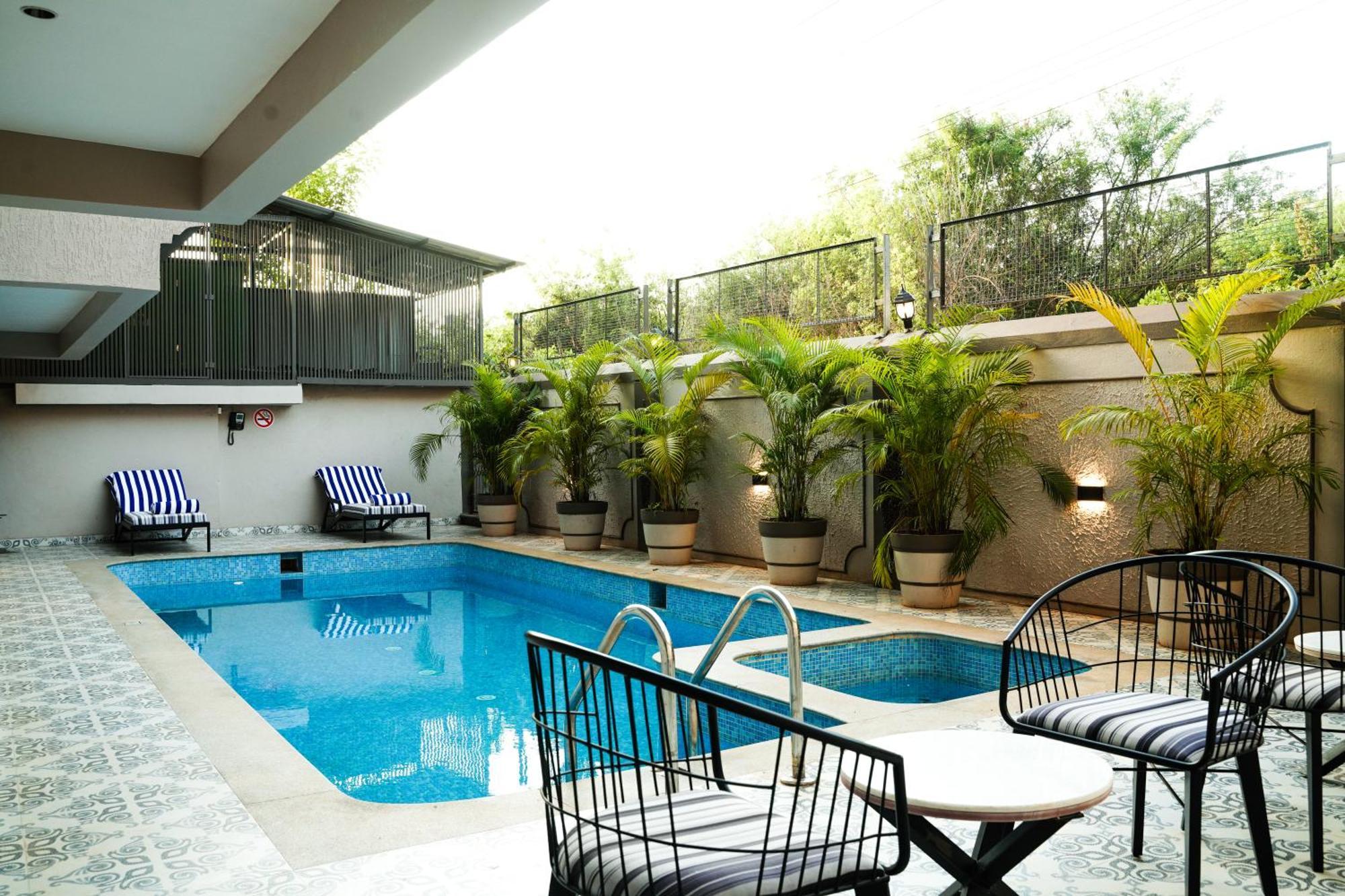 Ariena By Spree Hotels Goa Morjim Exterior foto